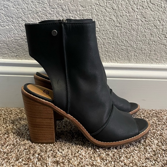 Ugg Valencia peep toe booties - Picture 4 of 9